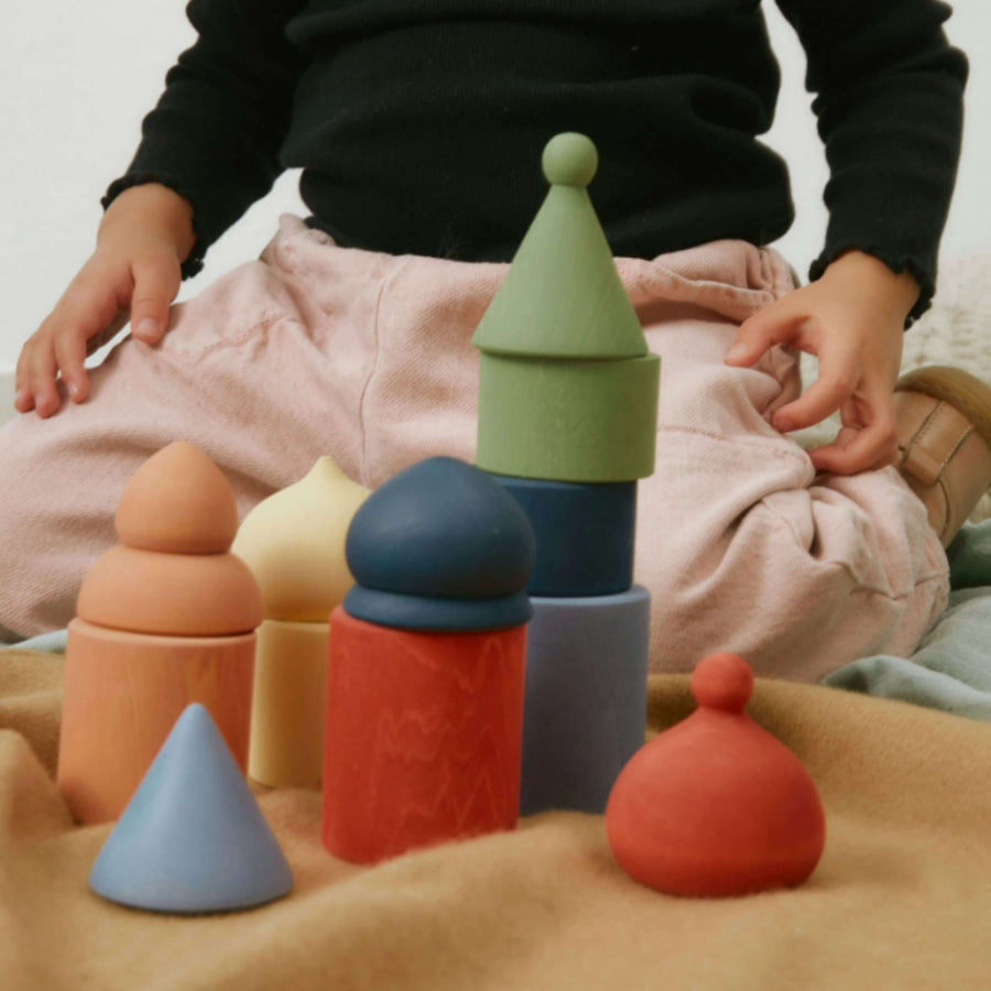 children-building-blocks-playing